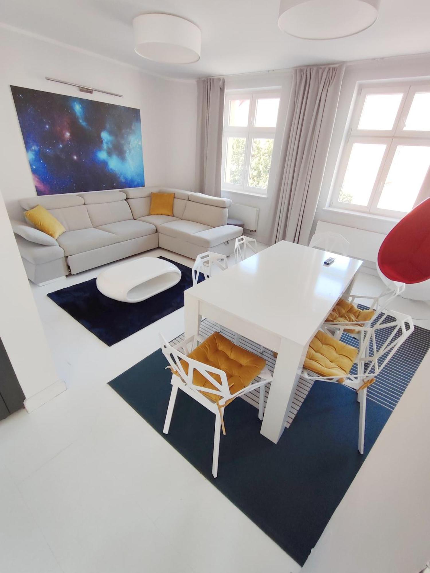Kosmos 9 - Apartament Orbita By Rentoom Stary Toruń Exteriör bild